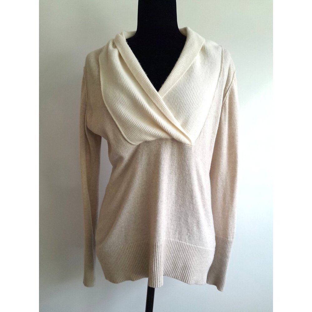 Banana Republic Luxury Wool Cashmere Chic Winter Minimalist Sz Medium Sweater - Picture 1 of 8